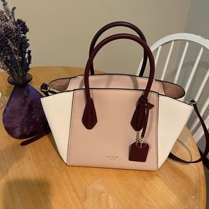 New Kate Spade medium size purse